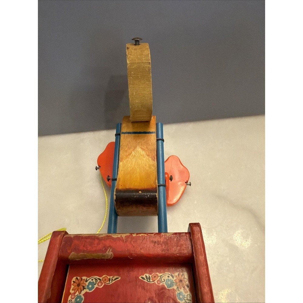 Vintage 1950s Fisher Price Wooden Musical Duck Pull Toy w/ Replaced Pull String - Picture 5 of 16